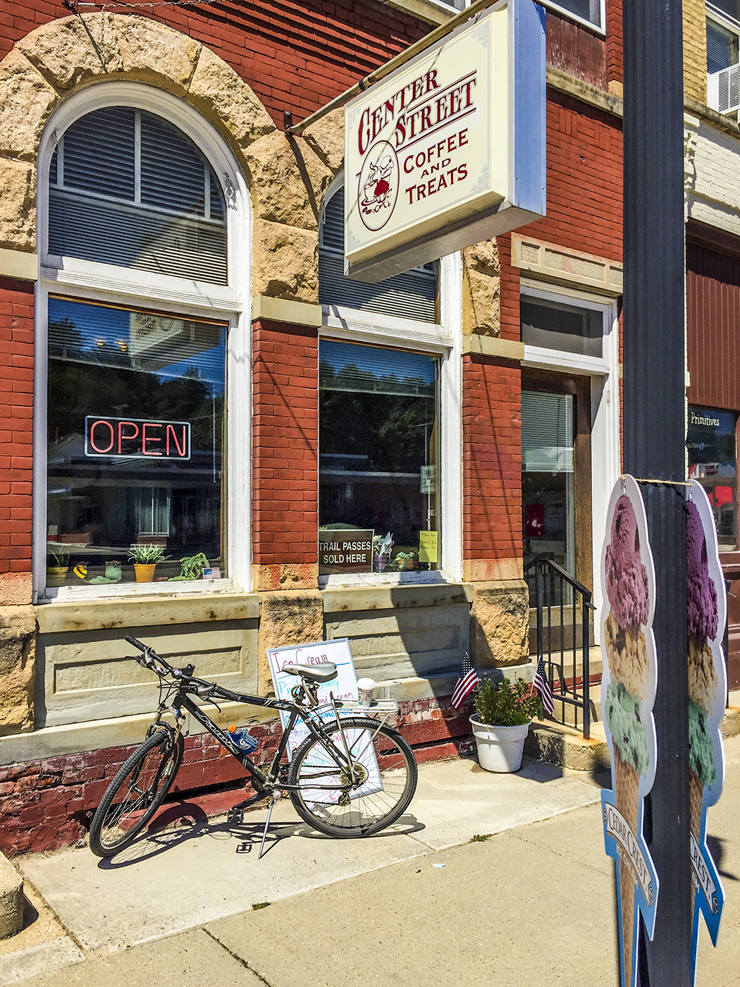 Center Street Treats in Wonewoc WI on the 400 State Trail