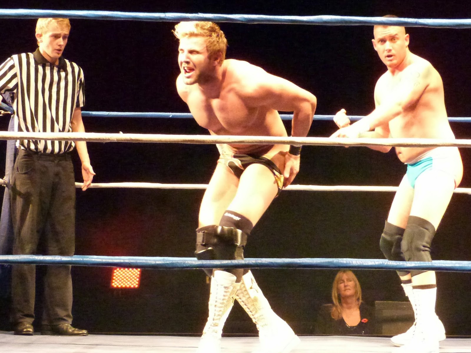 WRESTLESHOTS: NATHAN CRUZ V TONY SPITFIRE