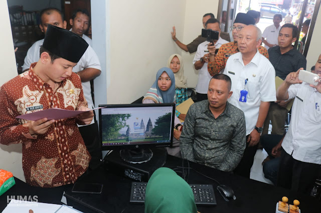 Tidak Perlu Jauh, Masyarakat Munjungan Panggul dan Watulimo Bisa Urus Adminduk di Kecamatan