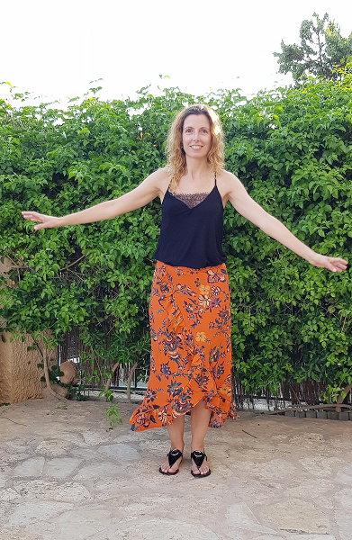 falda flores y volantes