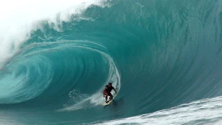 Hit Run Teahupo o May 2013