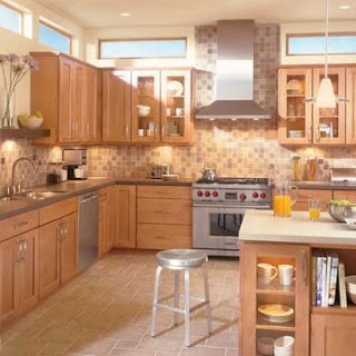 light brown traditional kitchen cabinets