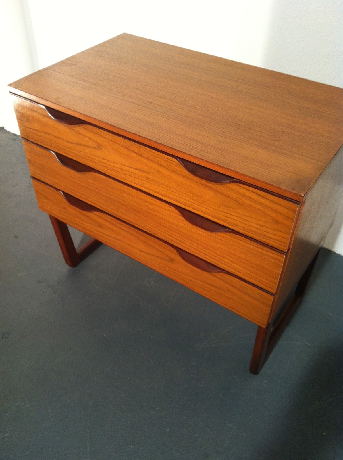 Vintage Furniture Ireland OCD: Vintage Weekend at The Brocante Market