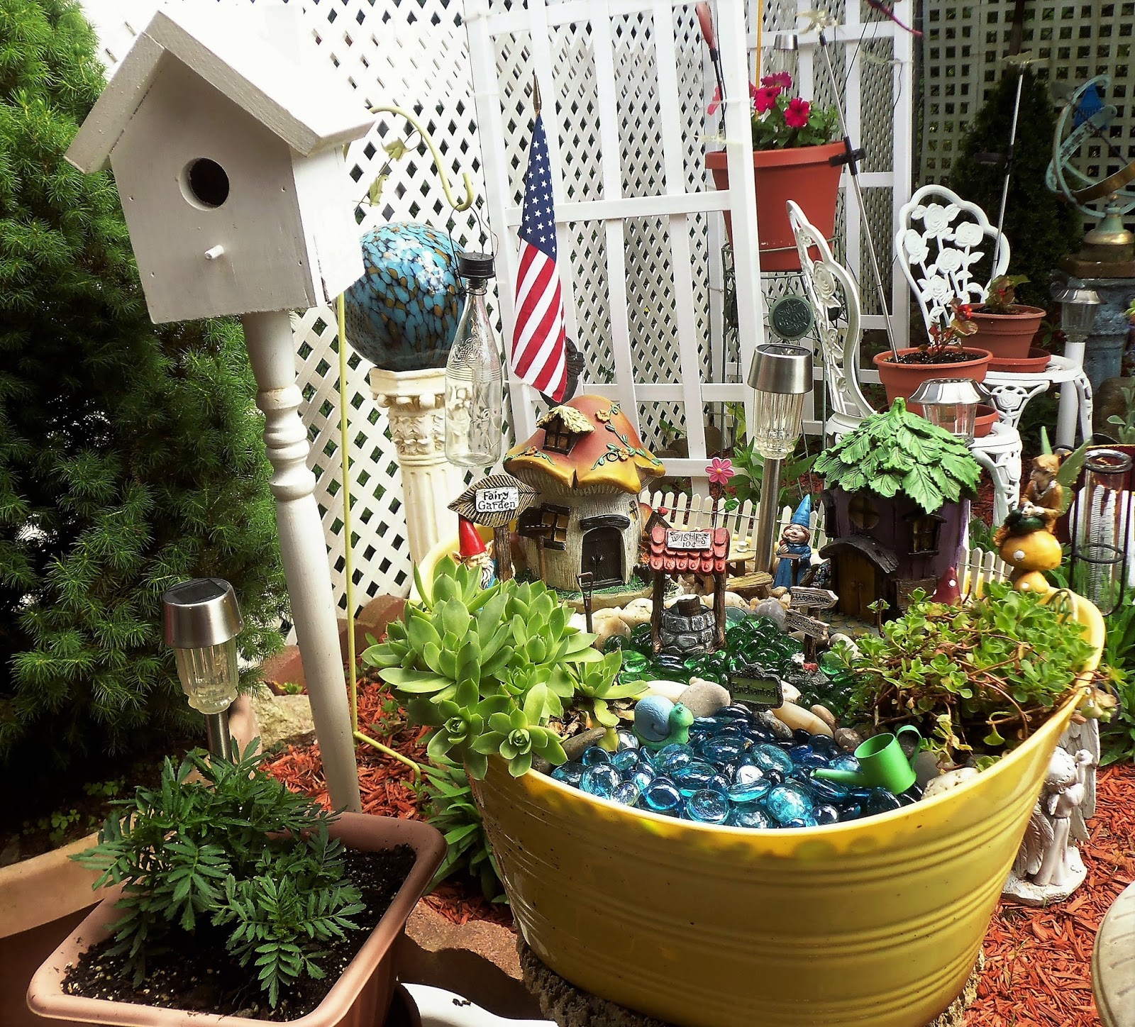 DEBBIEDABBLE BLOG Gnome Fairy Garden Tub, 2017