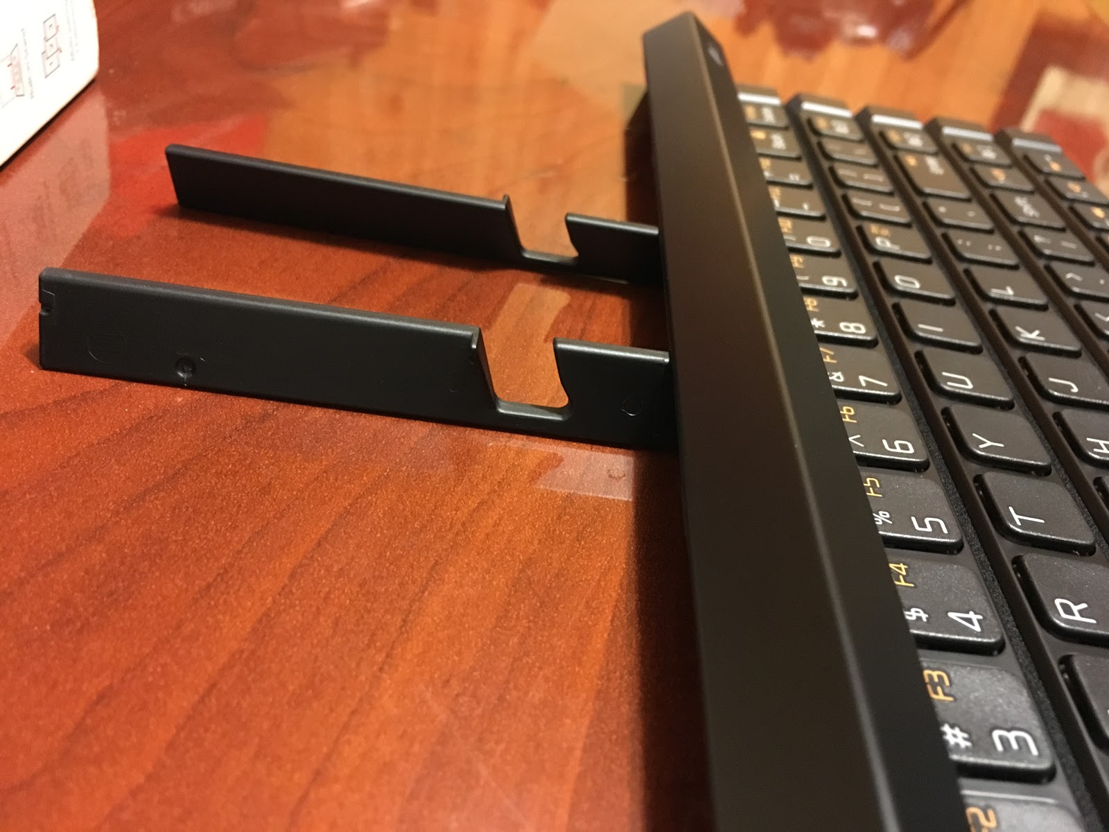 LG Rolly 2 Bluetooth keyboard is uniquely portable