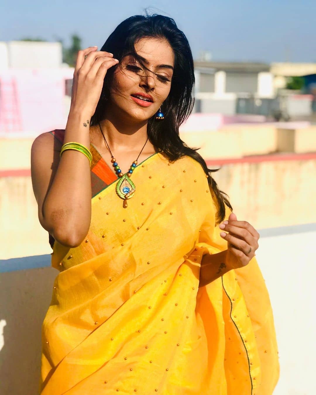saree pics