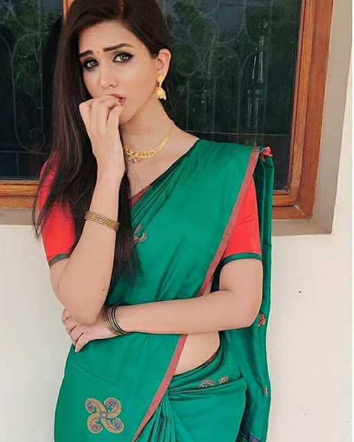 saree pics