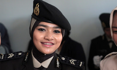 Polwan Berjilbab | Tips Jilbab Cantik