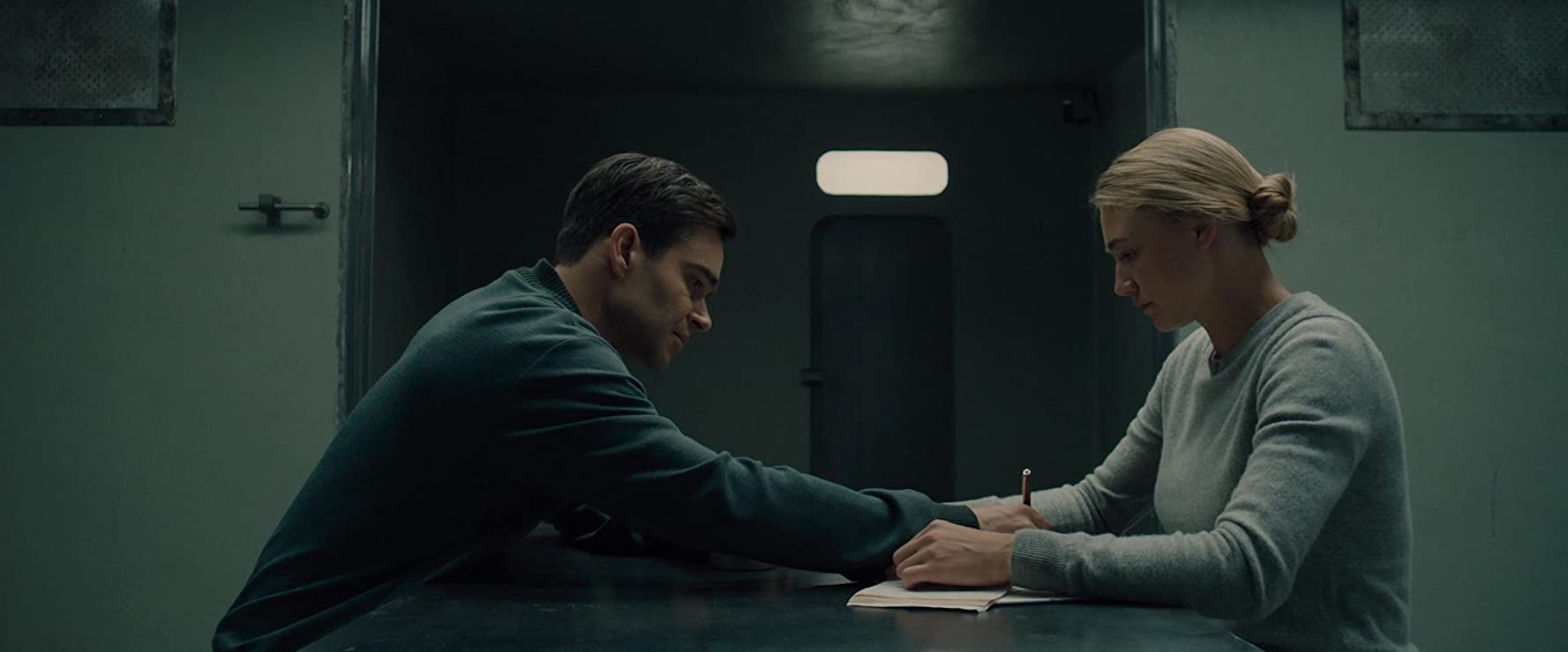 Film Review SPUTNIK 2020 Duty vs Responsibility in a Tale that Offers a Unique Angle on Human Morality - 38