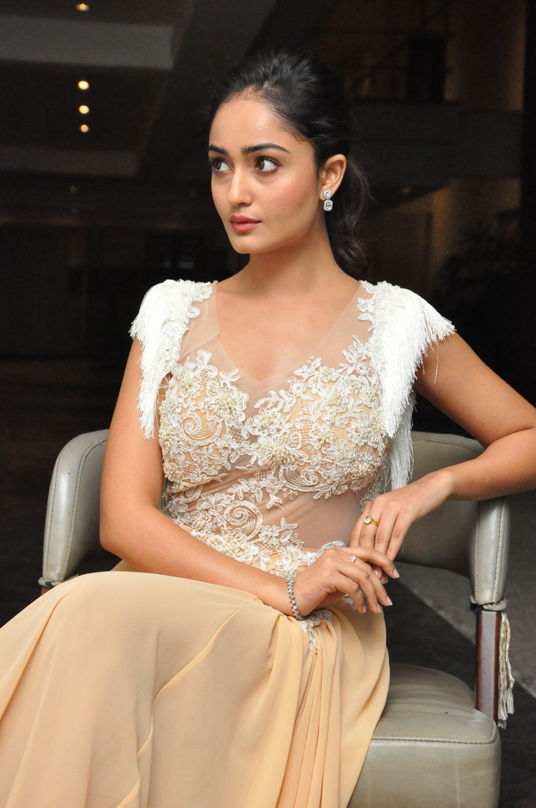 Tridha Choudhury Hot Photos At Manasuku Nachindi Movie Press Meet