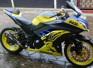 Modifikasi ninja 250 F1 Modifikasi ninja 250 F1