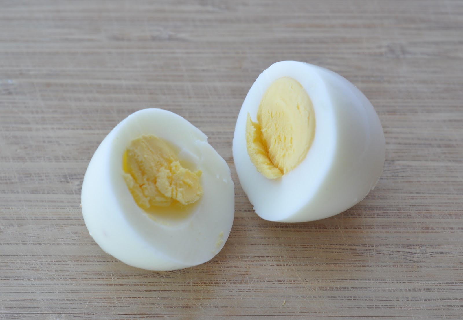 health blog Should I Eat the Egg Yolk?
