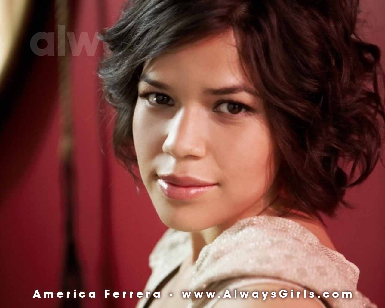 HQ Wallpapers: America Ferrera Wallpapers