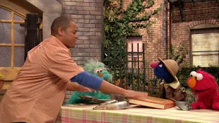 Rosita, Elmo, Chris, Paleontologist Grover, Sesame Street Episode 4314 Sesame Street OSaurus season 43