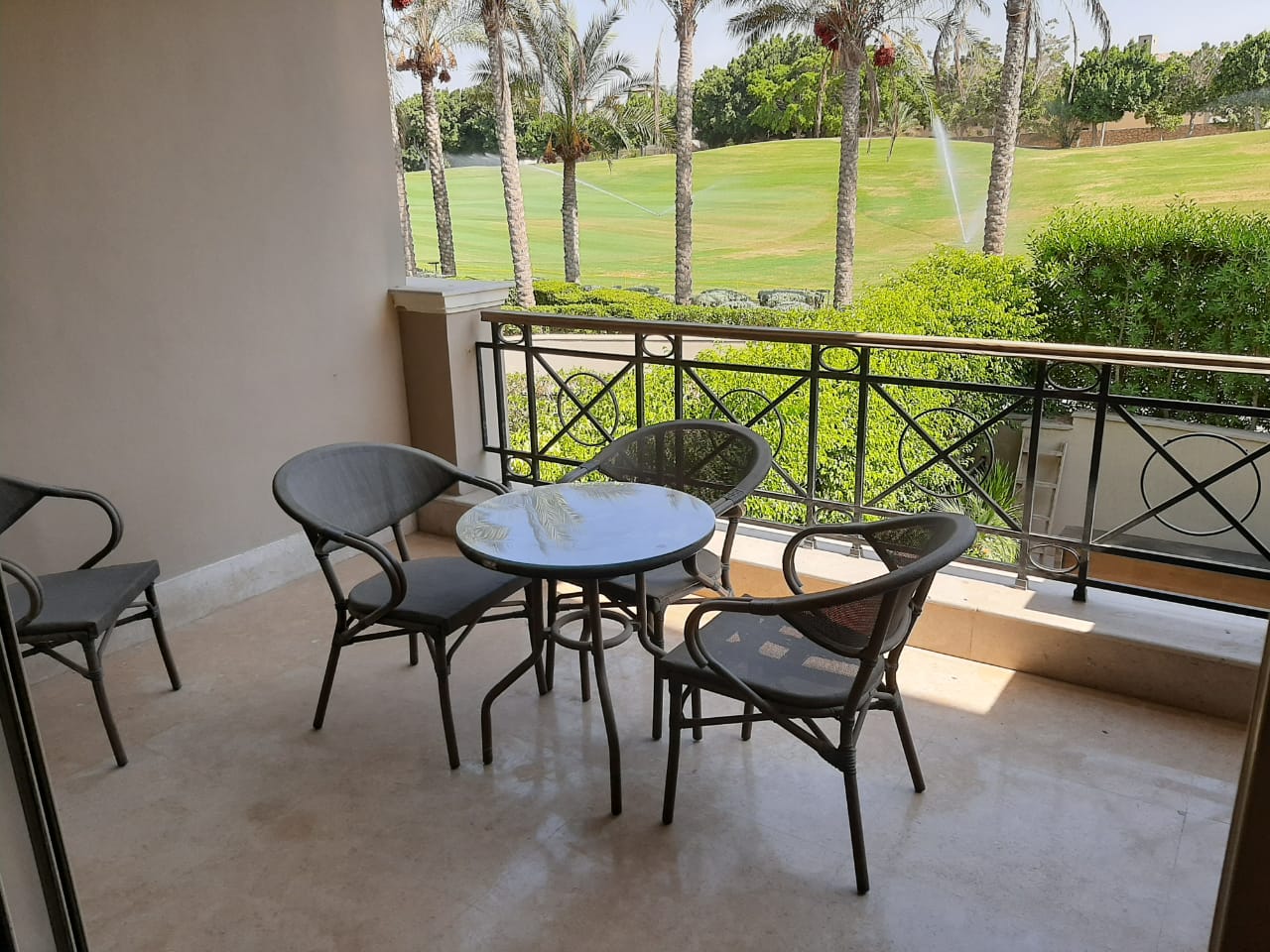 Modern Fully Furnished 2 Bedrooms Apartment for rent in Katameya Heights