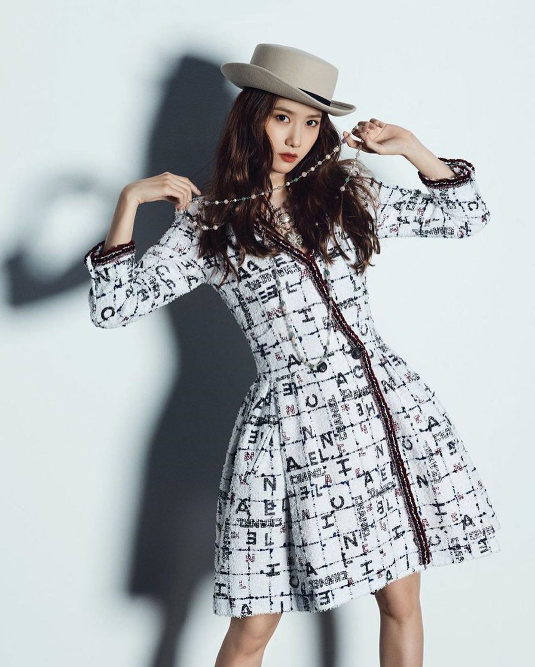 SNSD YoonA graces the latest issue of L'Officiel - Wonderful Generation
