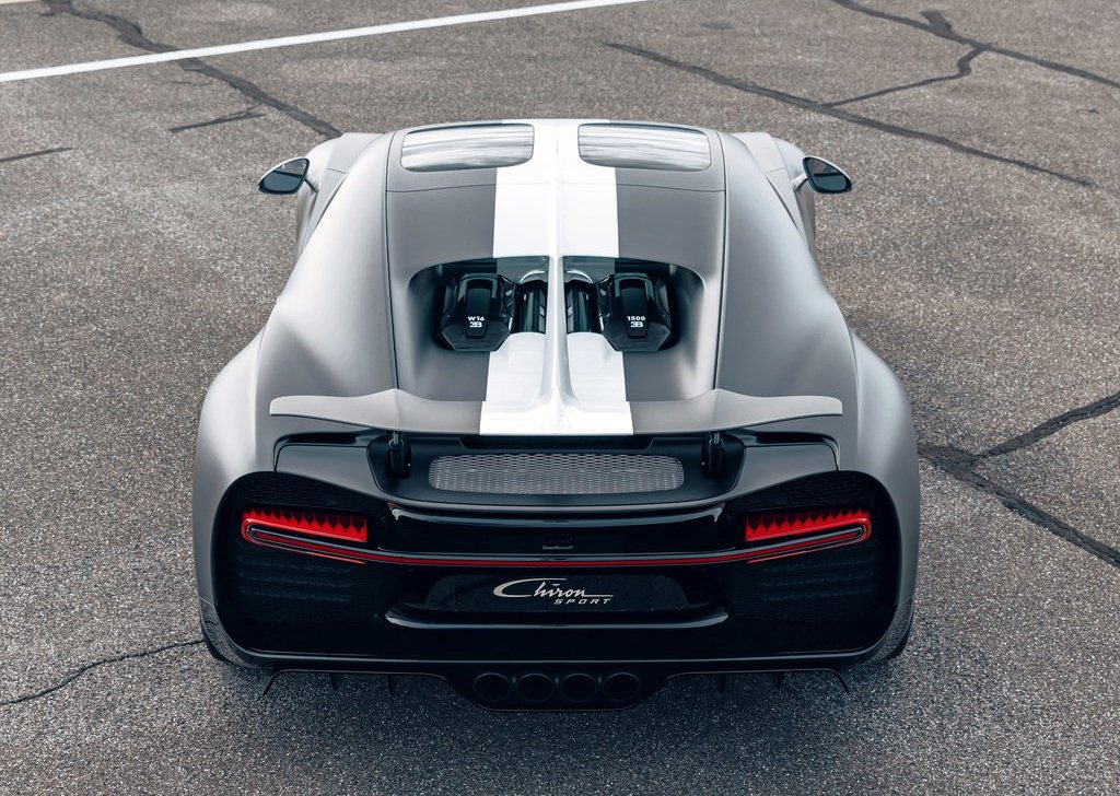 2021 Bugatti Chiron Sport Les Legendes du Ciel