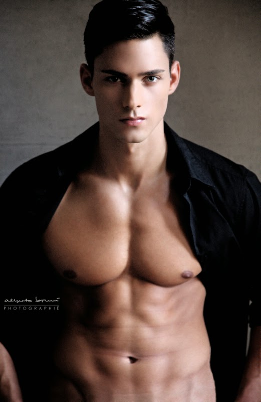 Bryant Wood model Fitness