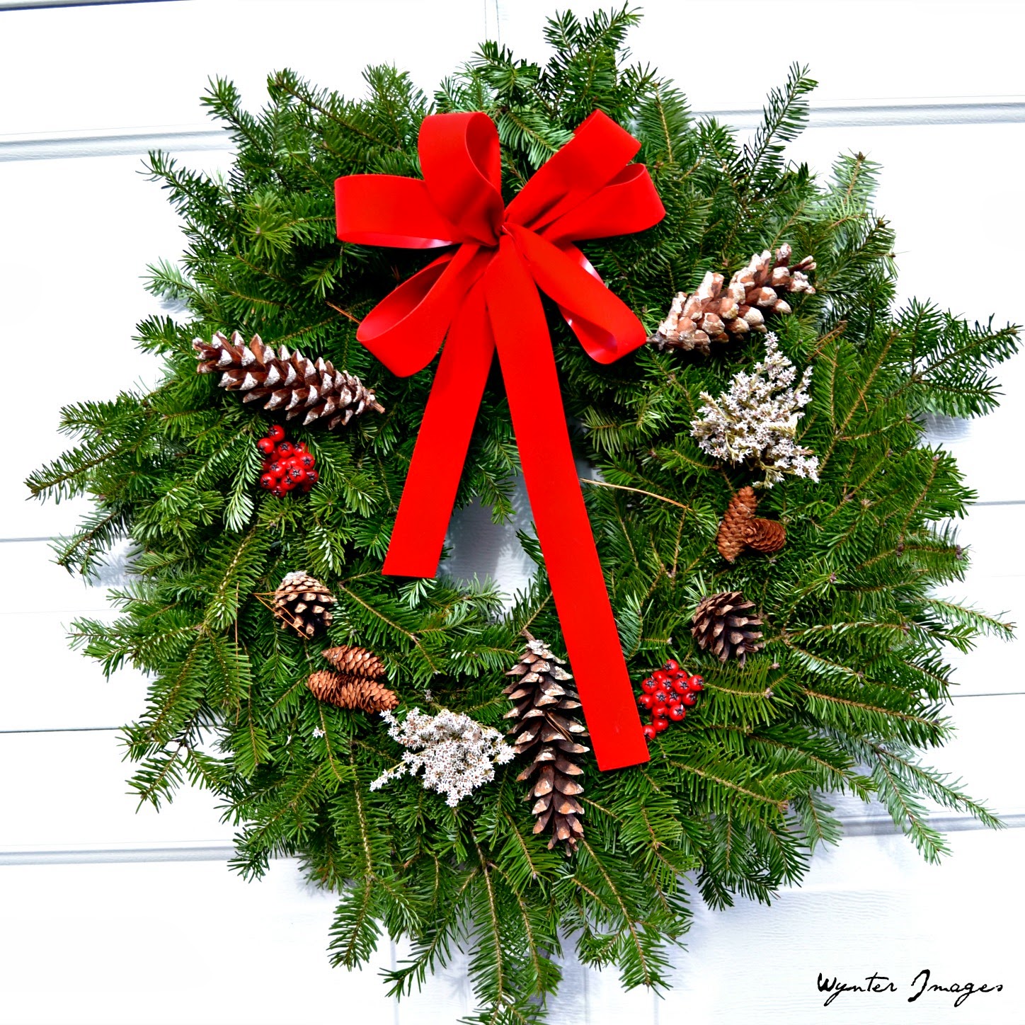 MileAway Farm Christmas Wreaths Online Catalog