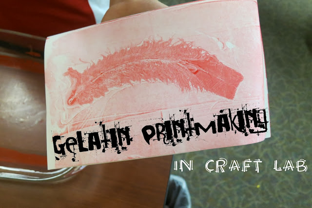 http://librarymakers.blogspot.com/2013/10/craft-lab-gelatin-printmaking.html