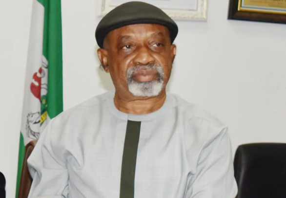 FG Threatens to Stop Salaries of SSANU, NASU Members for Going On Strike 