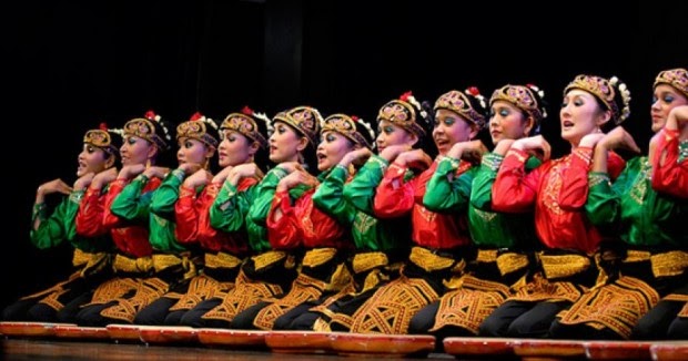 Mengenal Tari Laweut Dari Aceh - Kamera Budaya