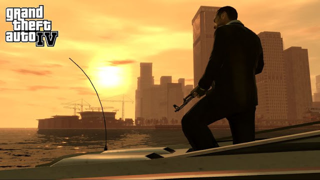 تدور احداث قصة لعبة تحميل لعبة GTA 4 للكمبيوتر في مدينة Liberty City مدينة العصابات والمشاكل وهي مدينة غير حقيقية في الواقع وهي مقتبسة من مدينة نيويورك وزمن احداث القصة عام 2008 تدور حول شخص يدعى نيكو بيليك الشخصية الرئيسية وبطل لعبة GTA 4 وهو من شرق اوربا وهو مجرم خطير هاجر الى مدينة Liberty نظر للمشاكل التي افتعلها في موطنه وجاء ليحقق احلامه ويعيش حياة سعيدة خصوصا بعد ما اخبره ابن عمه روماني ان يعيش حياة الاغنياء ولديه مالديه من السيارات والفتيات وفي الحقيقة لم يكن لديه الا مستودع لسيارات الاجرة يكسبه قليلا من المال  بل يكذب عليه لانه كان يريد من نيكو مساعدته من الورطة التي وقع بها ولكنه لاينفك عن افتعال المشاكل ووافق نيكو على ذلك واصبح عليه حل مشاكل ابن عمه لكي يعودوا الى حياتهم الطبيعية .