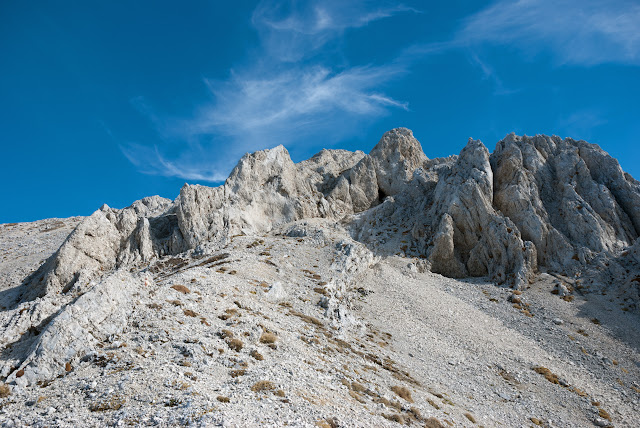 Monte Camicia, cresta ovest