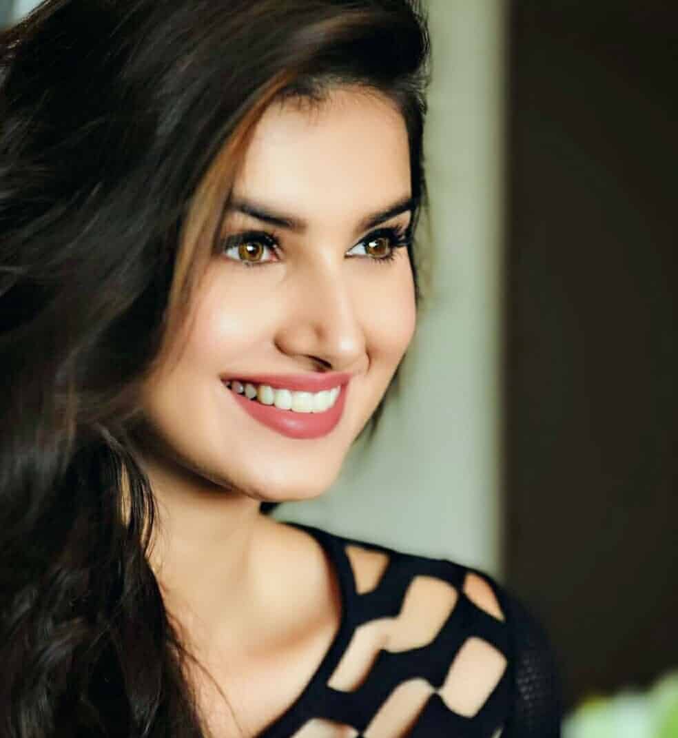tara sutaria photos hd latest images pictures stills tara sutaria photos hd latest images pictures stills