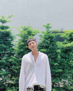 Foto Ganteng Donghyuk iKON Foto Ganteng Donghyuk iKON