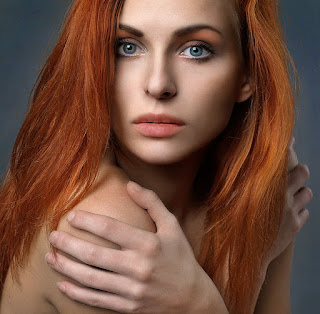 girl-2120196_960_720
