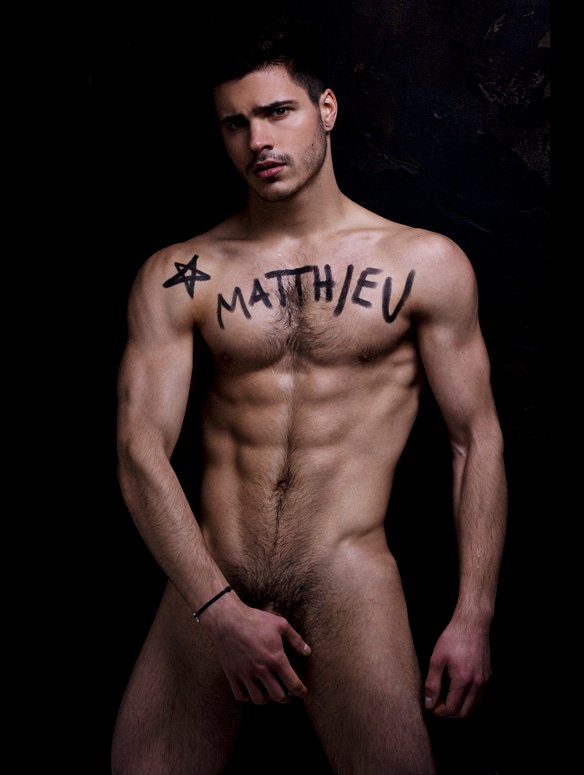 Matthieu Charneau Naked (F) .