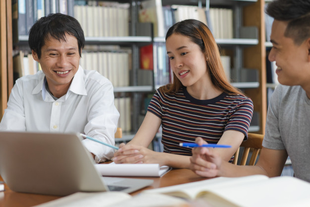 Some Important Benefits Of Online Tutoring For College Students