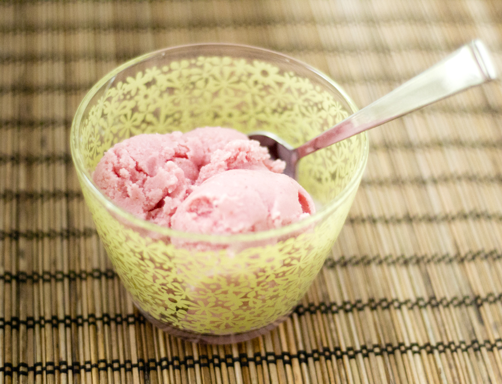 The World In My Kitchen May 2012 yoplait-light-nutrition-facts-americanwarmoms