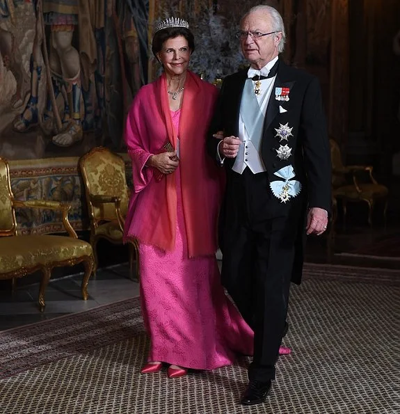 Princess Sofia is wearing a gown by Swedish designer Valerie Aflalo. Crown Princess Victoria wore a red gown