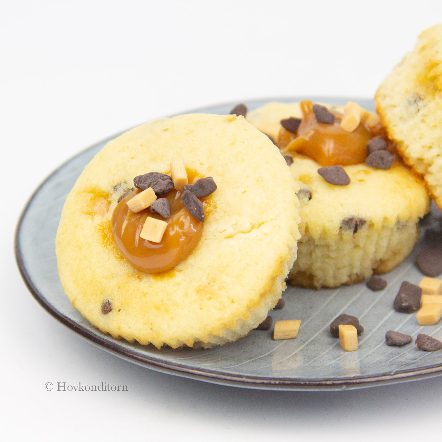 Chocolate Chip & Salted Caramel Fudge Muffins