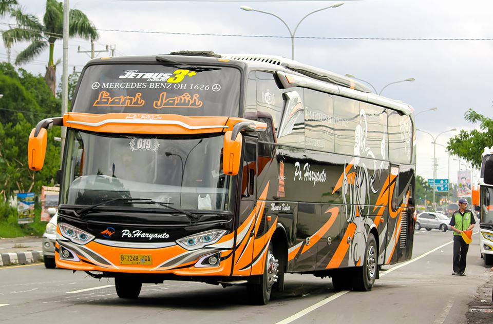 Gambar, Foto &amp; Nama Julukan Bus PO Haryanto Terbaru
