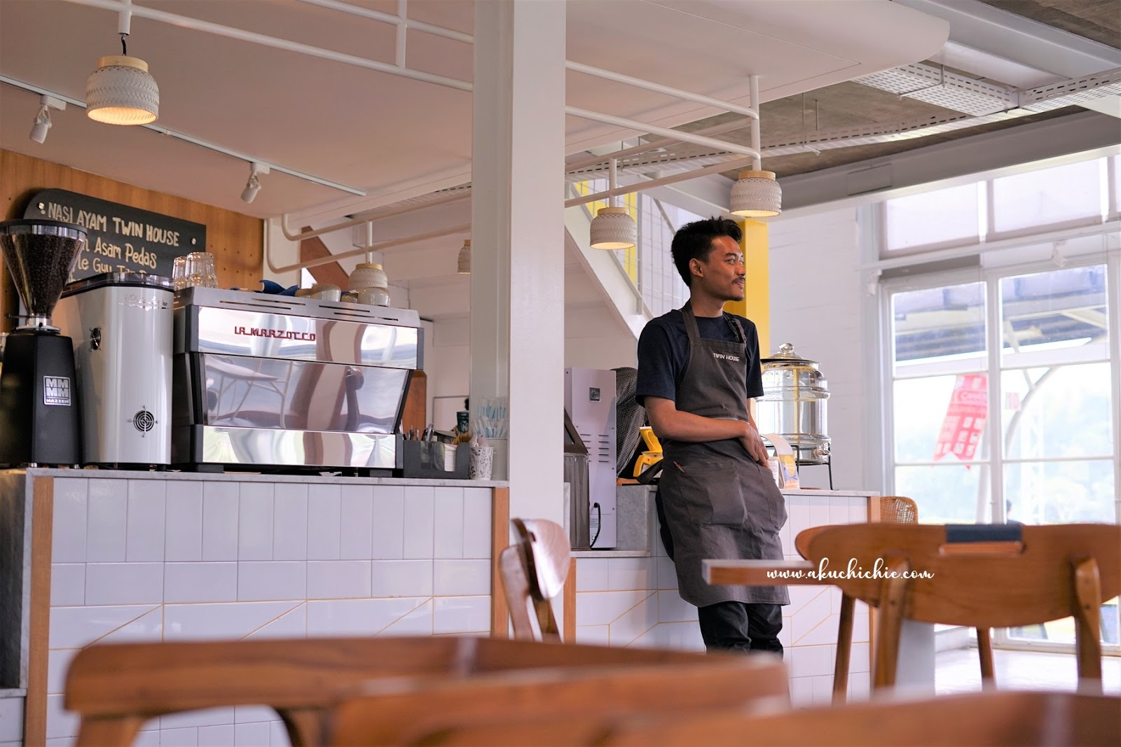 [Review] Twin House Bintaro AKUCHICHIE