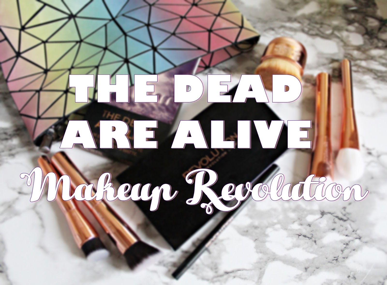 The dead are alive - Makijaż z użyciem paletki od MAKEUP REVOLUTION