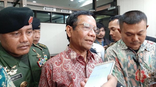 Mahfud Tegaskan Tak Ada Nego soal Natuna: Sudah Final Secara Internasional Mahfud Tegaskan Tak Ada Nego soal Natuna: Sudah Final Secara Internasional