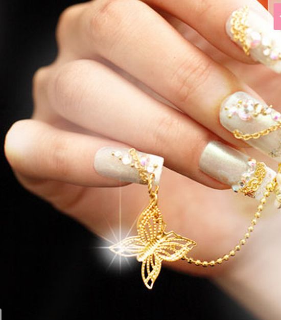 The Charming Glitter nail designs for glamorous look Photograph The Enchanting Glitter nail designs for glamorous look Digital Imagery