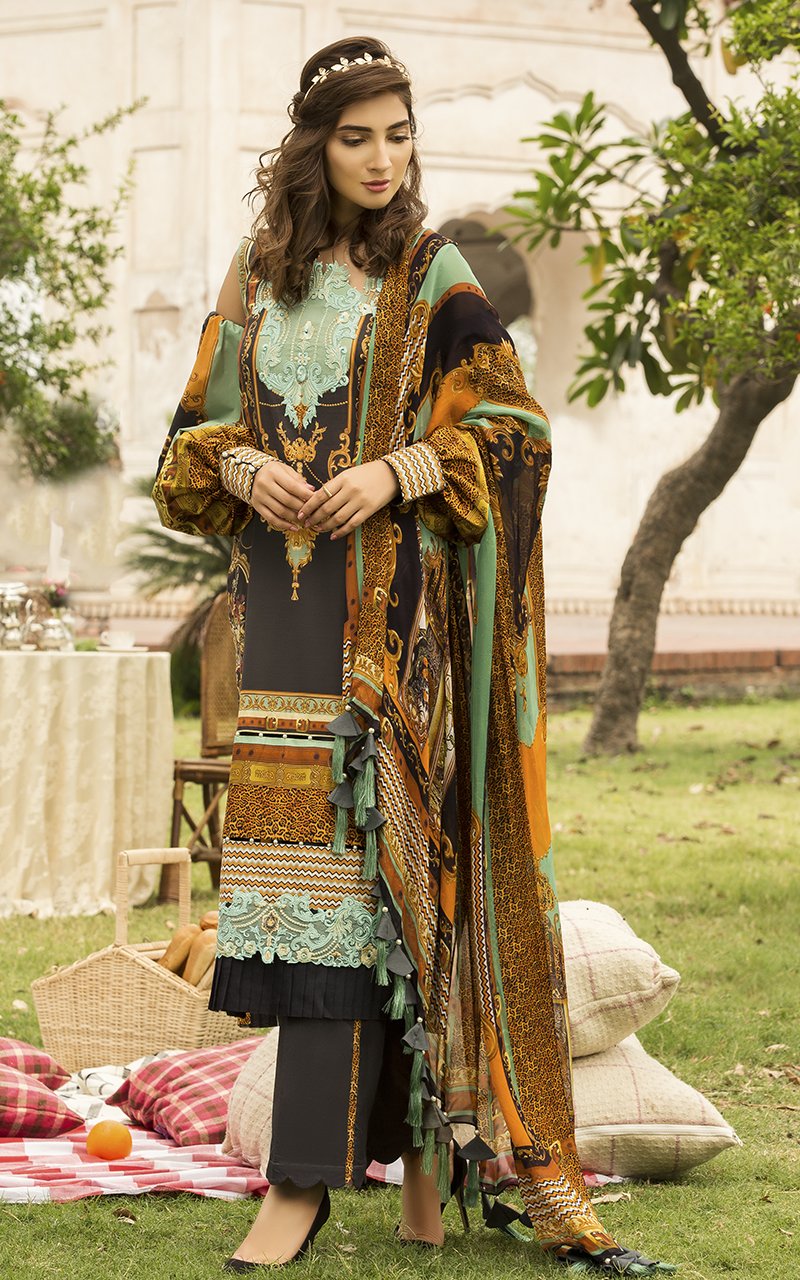 Thread and Motifs Luxury Lawn Collection 2019 Unstitched 3PC Lawn Suit