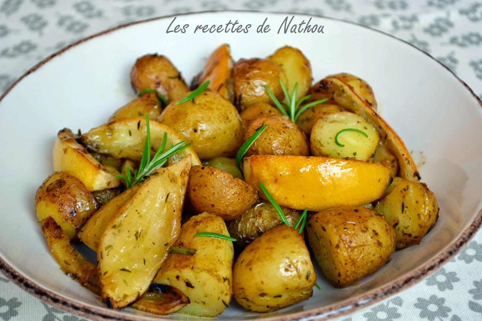 Ma cuisine au fil de mes idées...: Pommes de terre au four, citron et