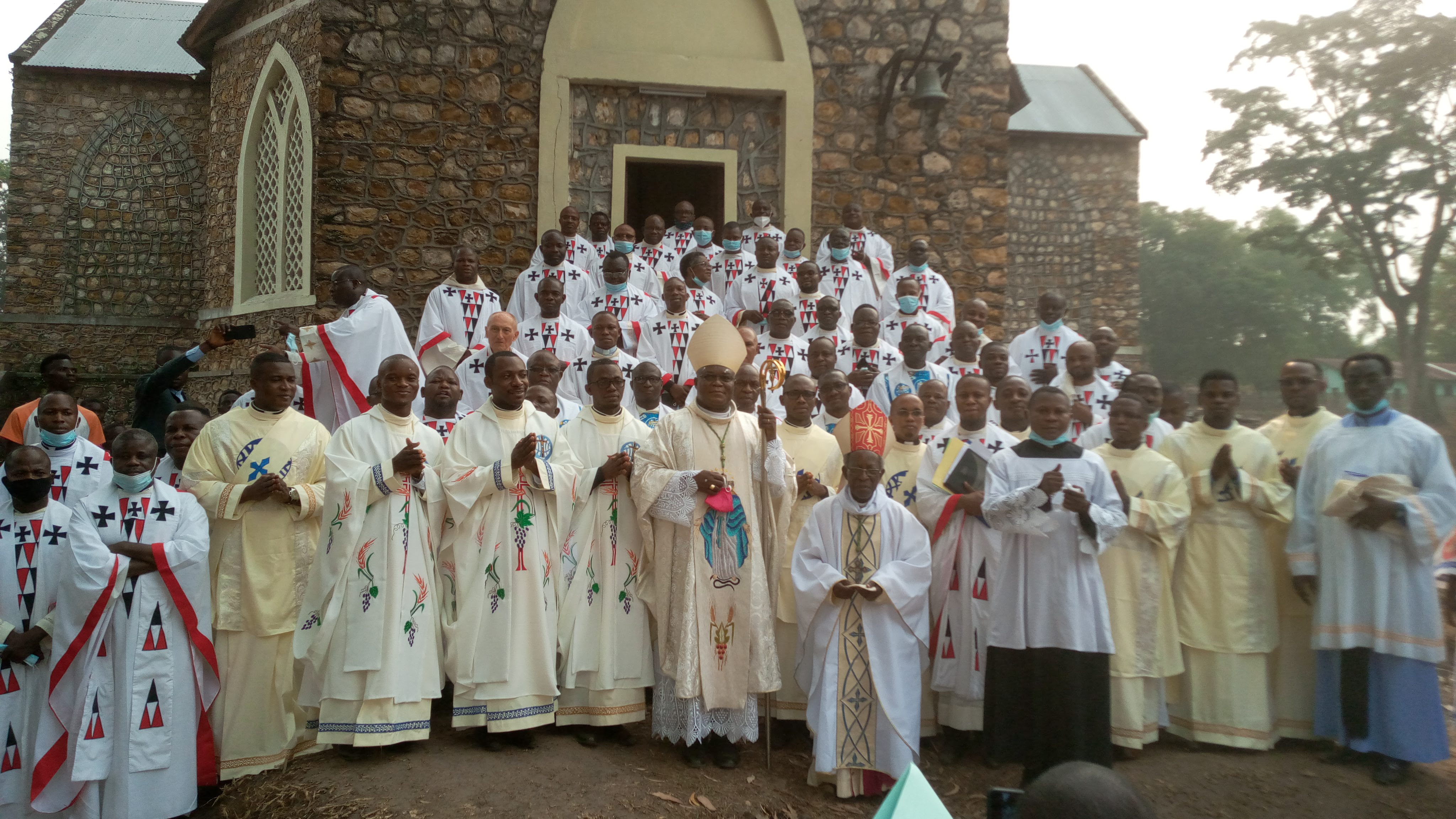 Les missionnaires oblats de Marie Immaculée célèbrent les 90 ans de leur présence en RDC Les missionnaires oblats de Marie Immaculée célèbrent les 90 ans de leur présence en RDC