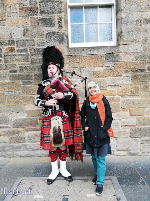 Edinburgh Castle Bagpies Scotland Edinburgh Castle Bagpies Scotland