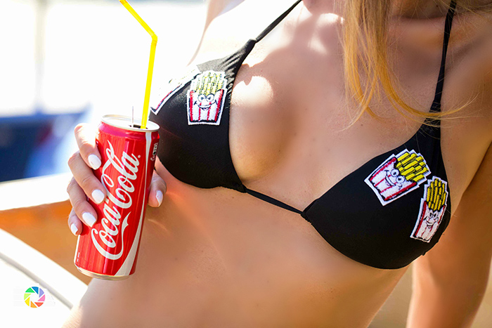 bikini fast food