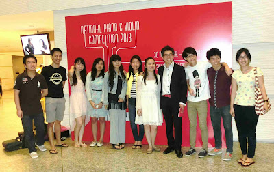 pianomania: THE KIDS GET BETTER AND BETTER / Photographs from the