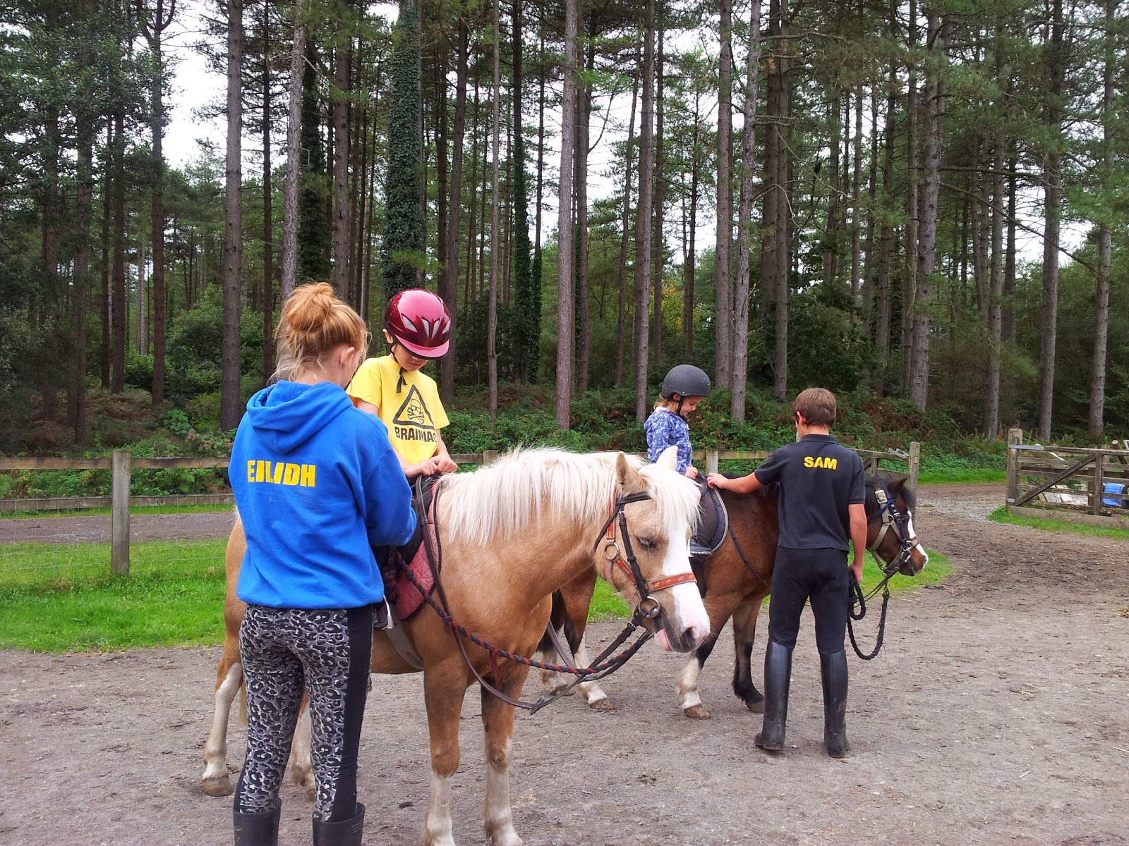 , Pony Riding at Pembrey Country Park #CountryKids