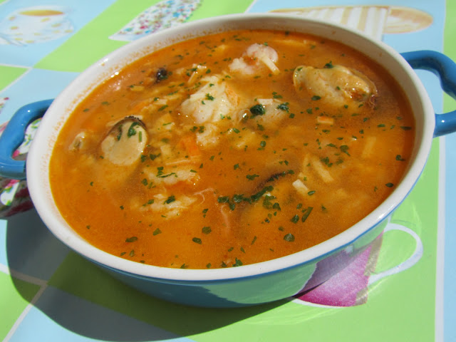 Sopa de pescado rápida y económica Ana Sevilla