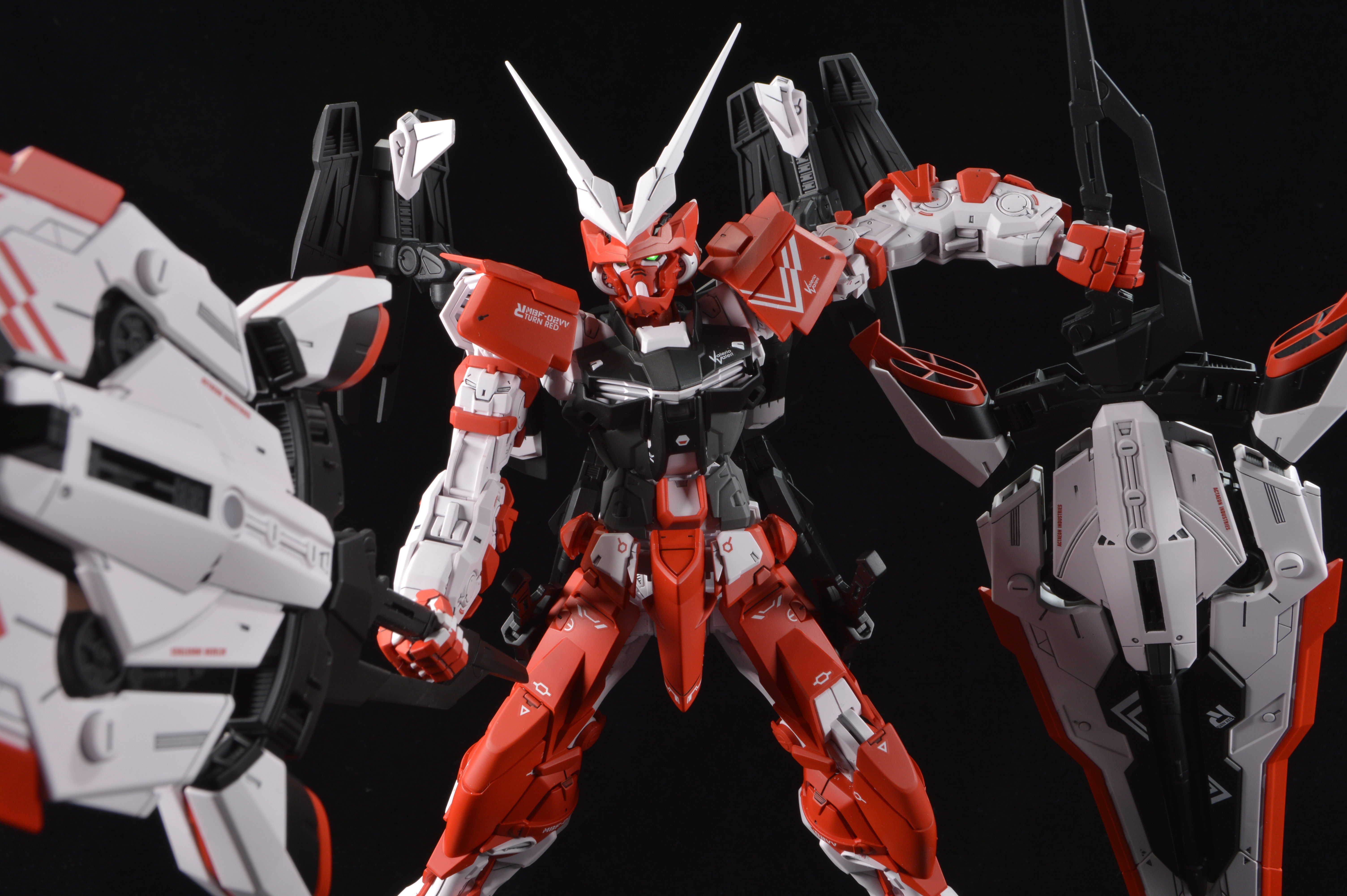 MG Gundam Astray Turn Red